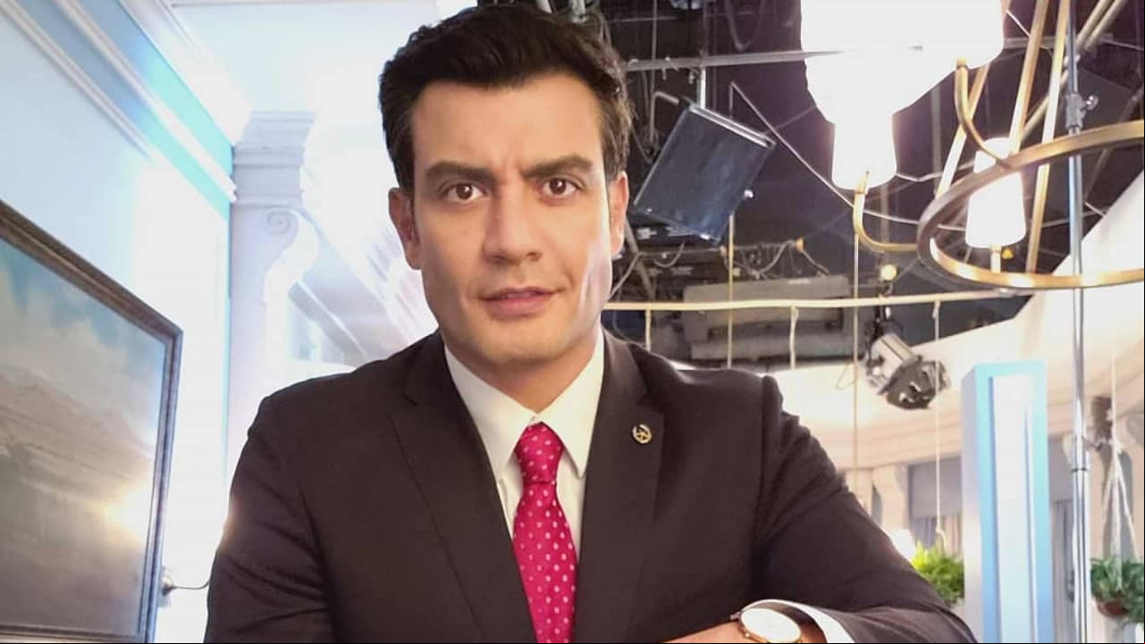 Andrés Palacios presenta la casa presidencial de 'La Usurpadora'