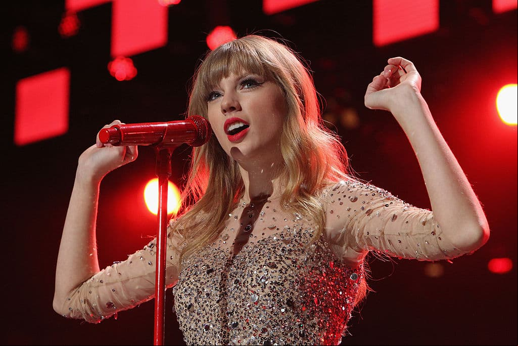 Taylor Swift: El extraño fenómeno que hace a sus fans olvidarse de sus conciertos