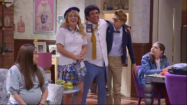 ¡Otro bebé en ‘Una familia de diez’! Así dieron la noticia ‘Gaby’ y ‘Plutarco’ de su segundo embarazo