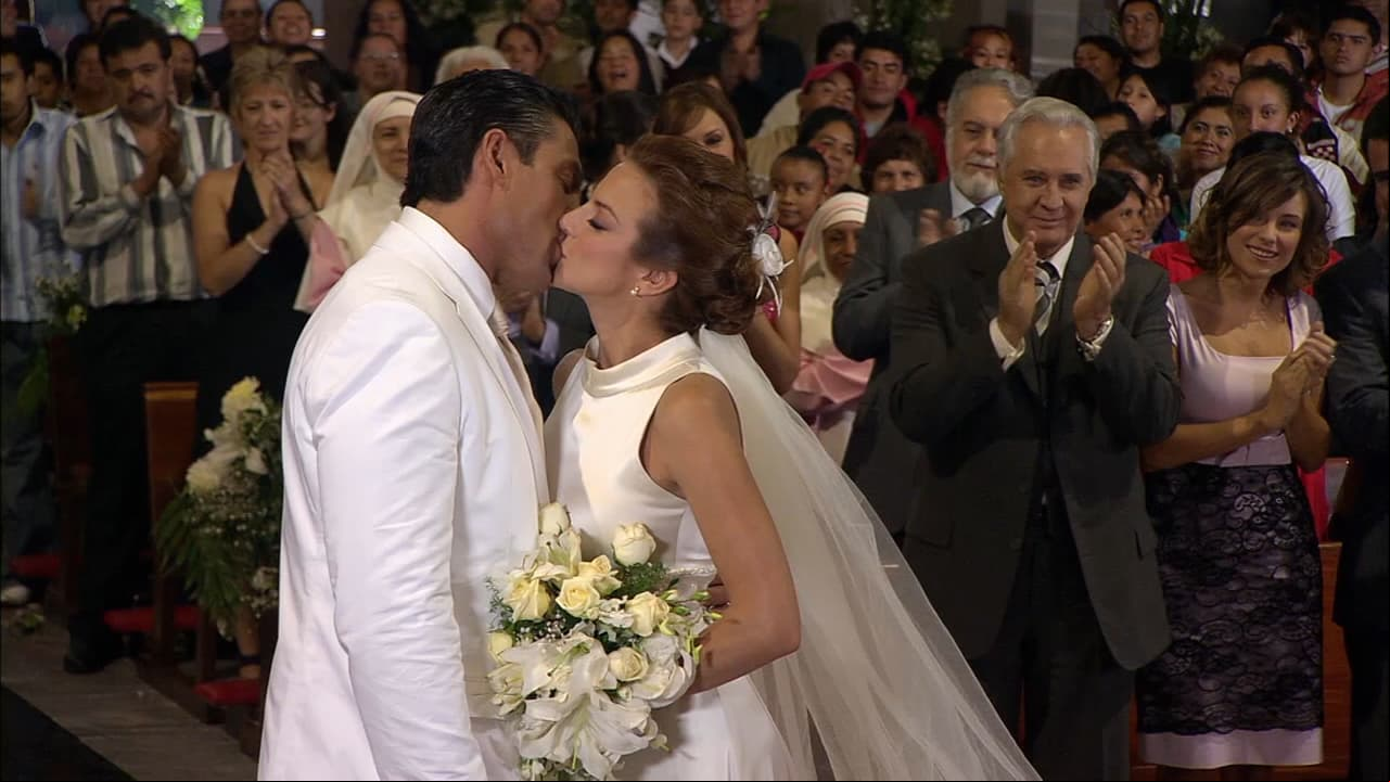 'Eduardo' y 'Fernanda' se casaron por la iglesia y se juraron amor eterno.
