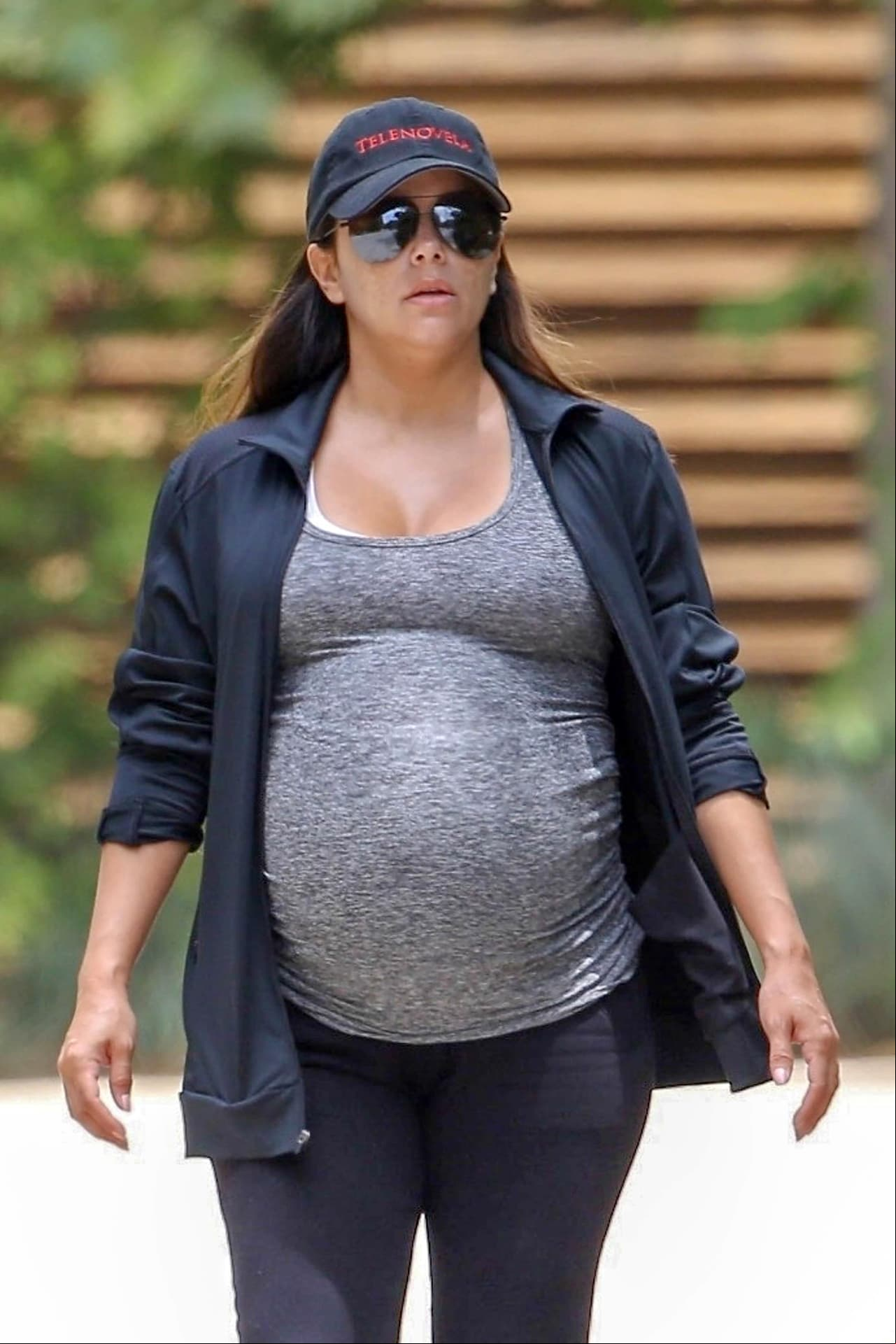 Eva Longoria se convertirá en madre, producto de su tercer matrimonio con el empresario mexicano José Bastón.