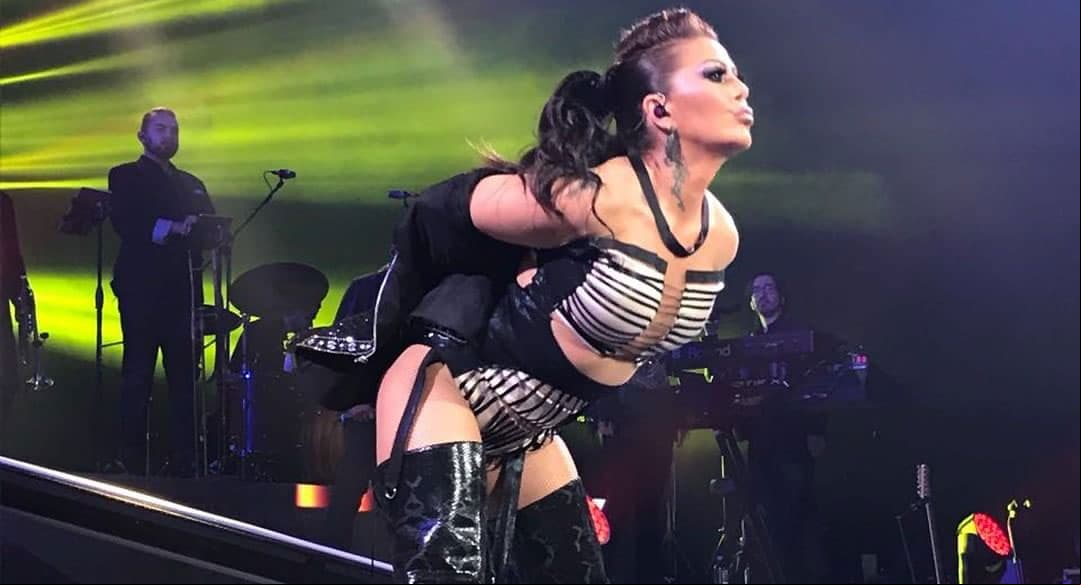 Alejandra Guzmán presume abdomen y ¡se la acaban en redes!