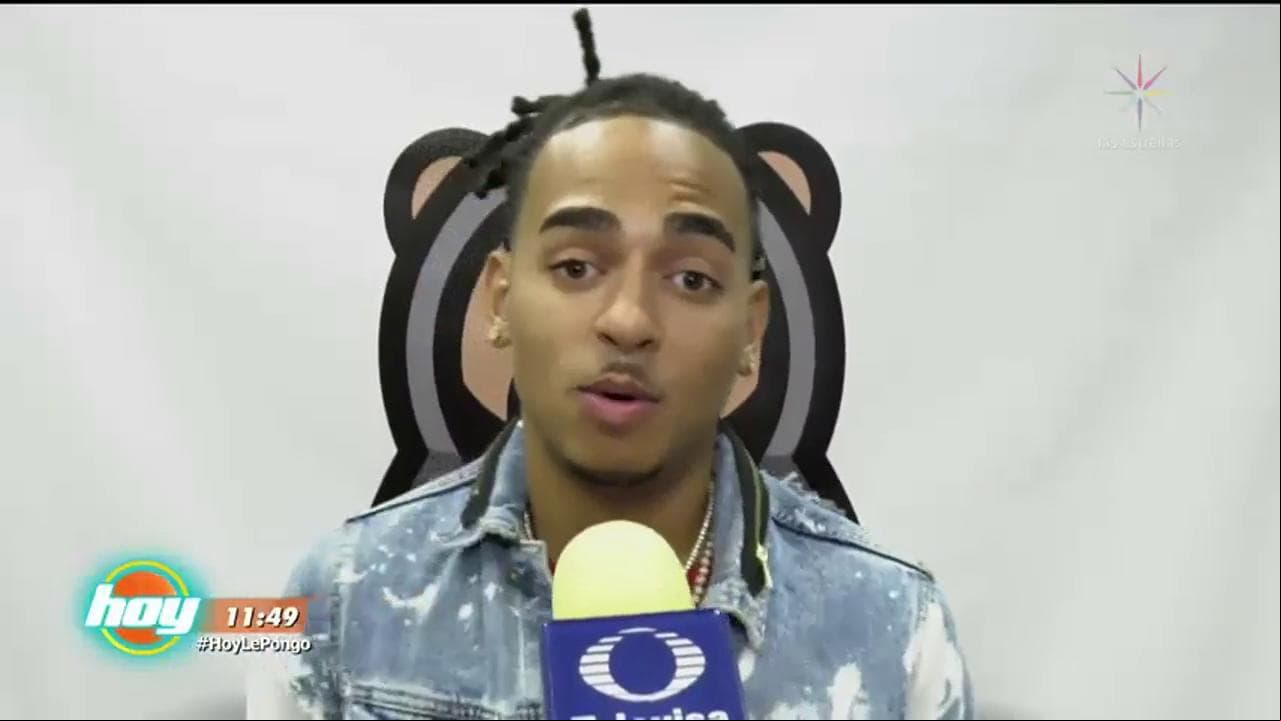 Ozuna le responde a Aleks Syntek