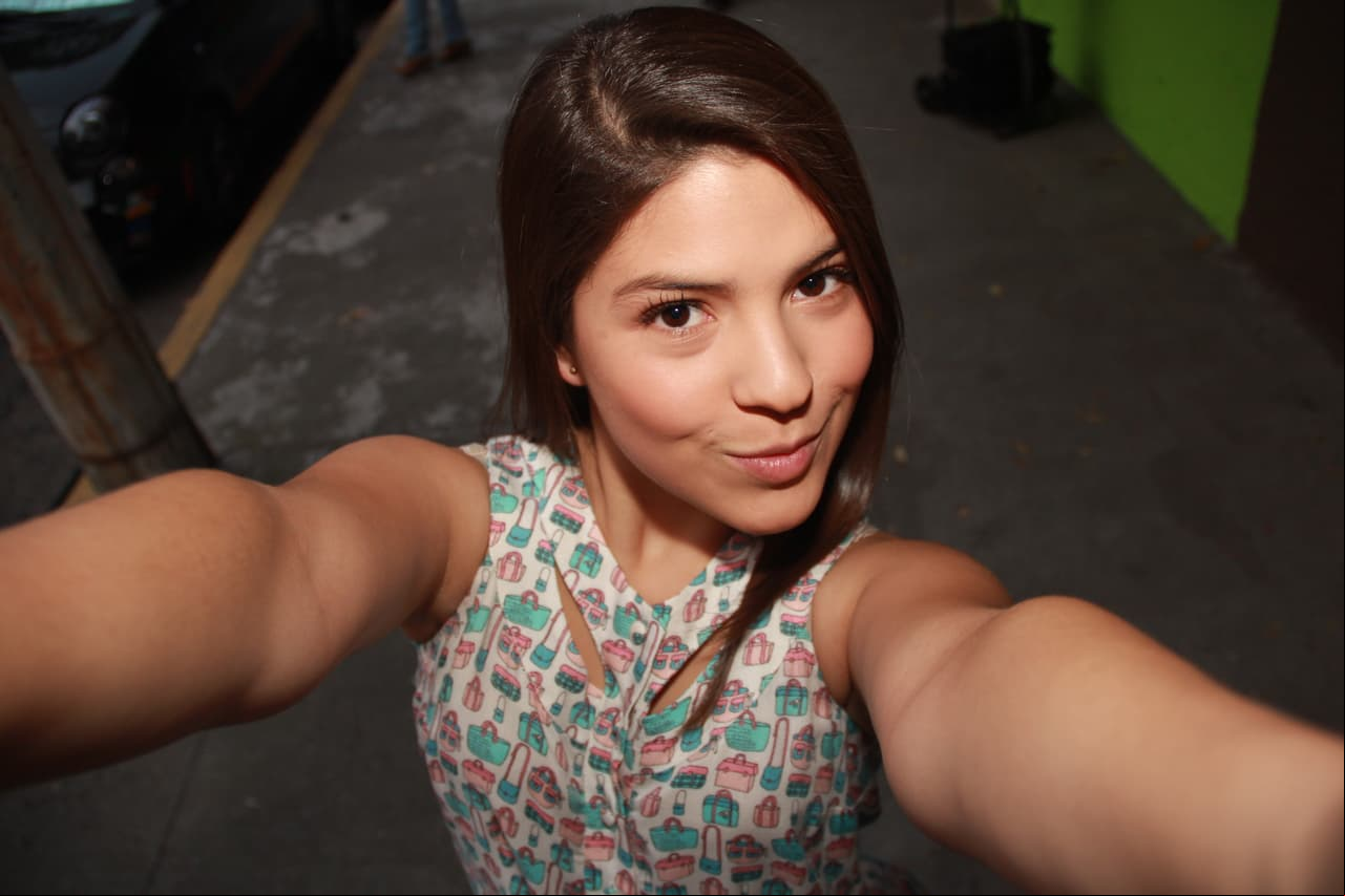 DICHO: Pierde su reputación por selfies provocativas en “El pudor de la doncella”…