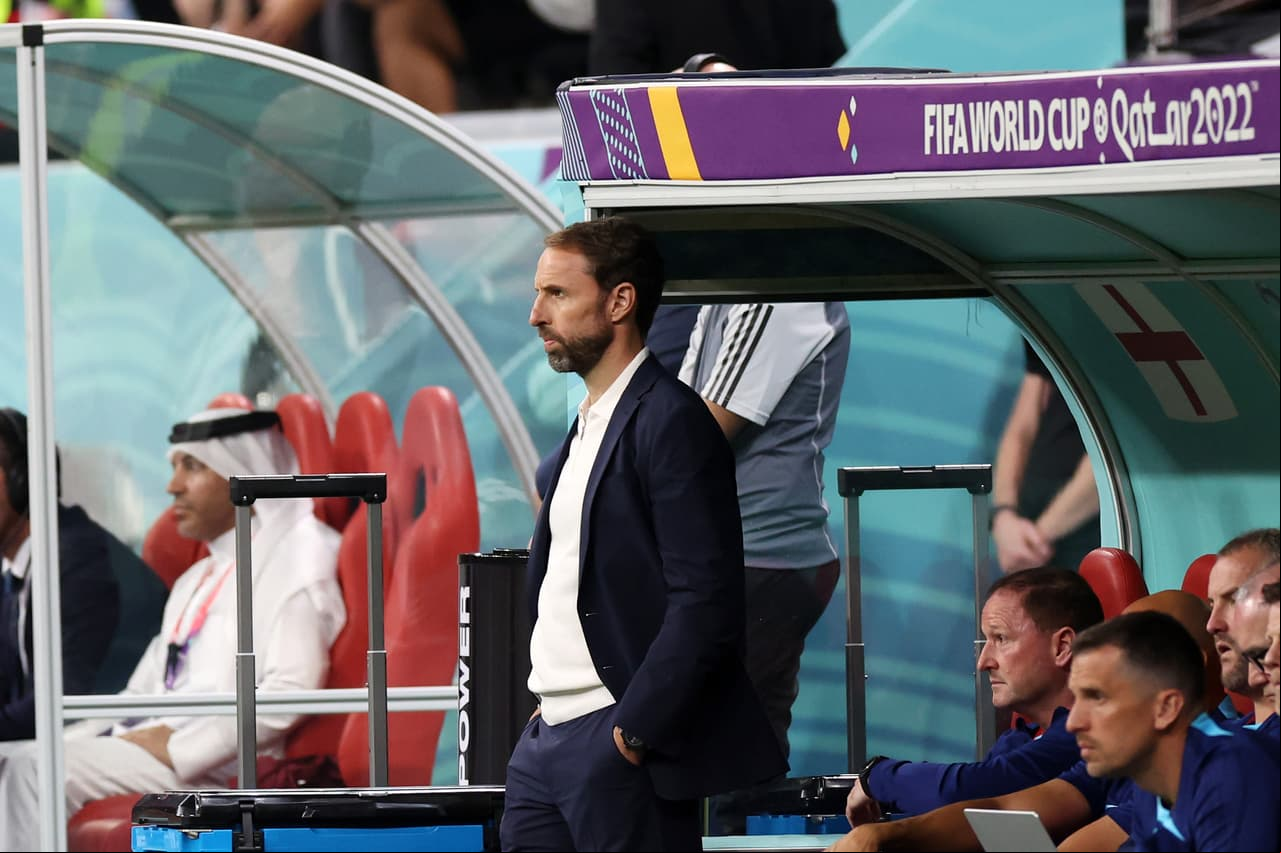 Gareth Southgate veía que si equipo sufría en zona baja.