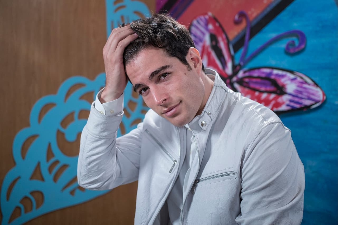Danilo Carrera aseguró que esta telenovela busca crear conciencia en la sociedad. "Es importante que se dé información sobre los riesgos a los que los chavos están expuestos como la delincuencia, las adicciones, incluso la sexualidad y es importantísimo educarlos al respecto. Por ejemplo, siempre se debe de usar protección al momento de tener una relación sexual".