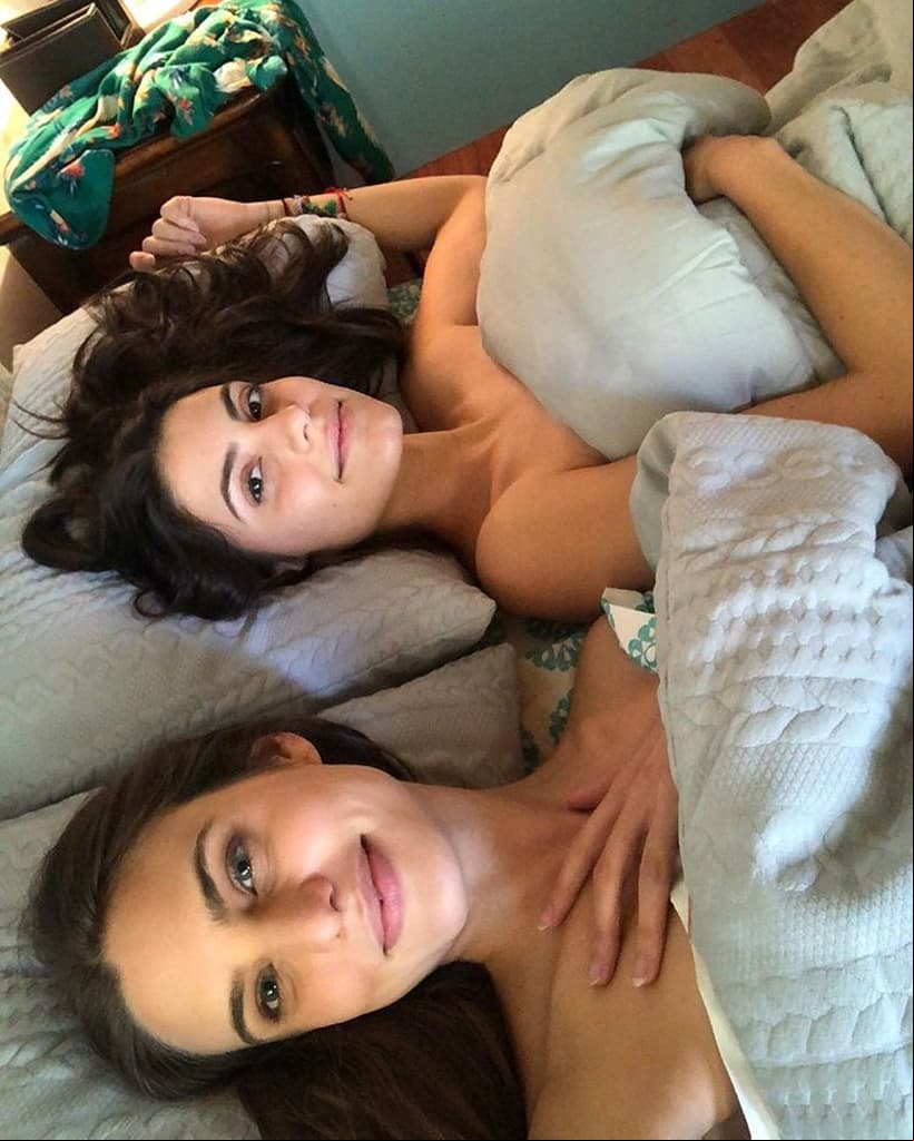 Durante una serie de entrevistas con Las Estrellas, Maca recalcó que tiene una gran conexión con Bárbara. “Creo que las dos tenemos una parte espiritual muy importante que es donde conectamos, y donde uno crea los personajes”, expresó.