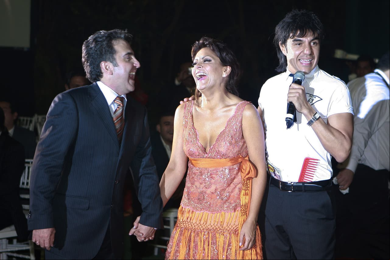 Además de un vasto repertorio musical, el enlace civil contó con las ocurrencias de 'El Vitor'.