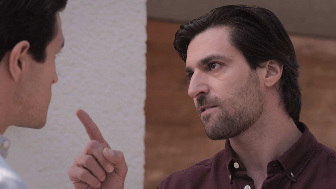 Héctor amenaza a Ricardo: “Ándate con cuidado”