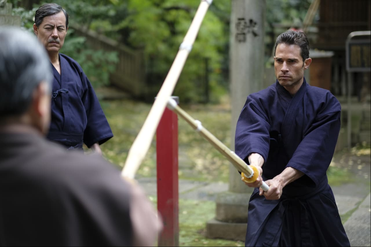 Y ser todo un experto en las artes marciales. 
<br>
<br>
<i>'El Dragón', gran estreno 4 de mayo a las 9:30 pm. con Las Estrellas.</i>