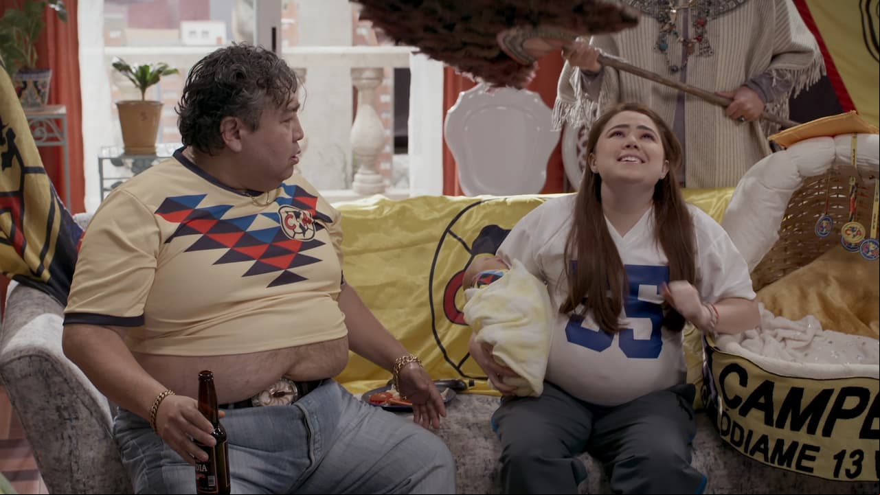 1. Descubrimos lo que sucedería con Martina después de que se casara con su Rommy baby, quien todo el tiempo estaría metido en su departamento con sus "bendiciones". Martina estaría siempre embarazada y todo lleno de cosas del América.