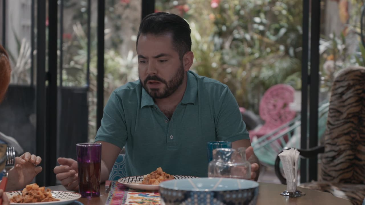 A Nico no le importa robar la comida de Federico y Delia, aún sin saber qué es.