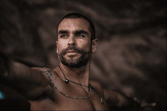 Ha trabajado en telenovelas como “Verano de Amor”, “Cuna de Lobos”, “El Dragón”, entre otras.