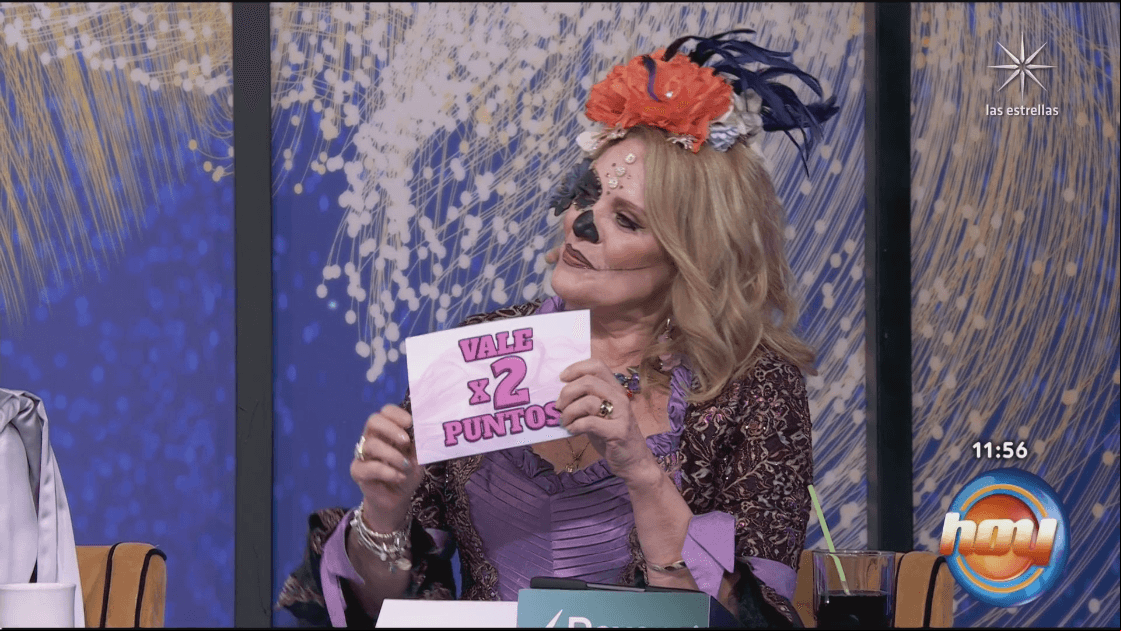 Erika Buenfil como jueza invitada en Las Estrellas bailan en Hoy
