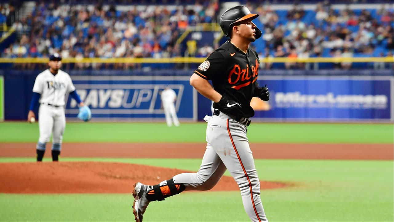 Ramón Urías se sirvió de dos jonrones ante los Rays