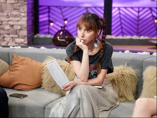 Natalia Téllez es madre de Emilia.