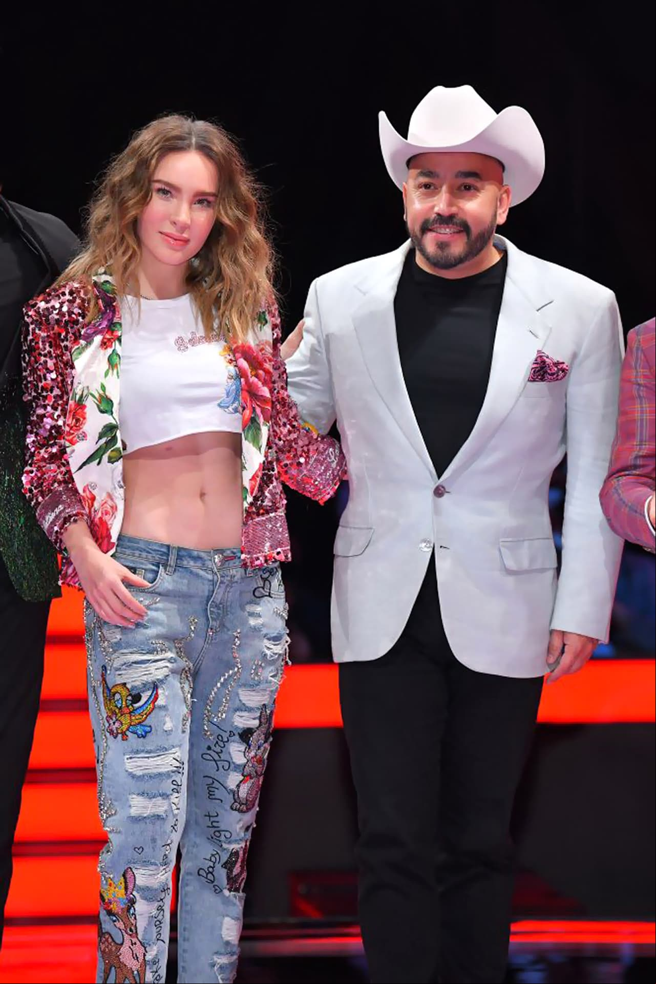 En 2019, Belinda acaparó los titulares por su relación con Lupillo Rivera. Pese a que ambos la negaron, el tatuaje que se hizo ‘El Toro del Corrido’ en honor a la cantante, hizo que días después el intérprete aceptara que mantuvo un romance con la estrella de la música durante cinco meses.