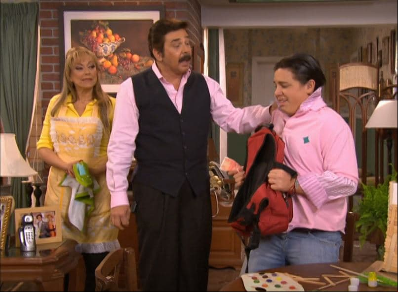 Tanto así, que Plácido terminó corriéndolo de su departamento y él despreció a Martina.