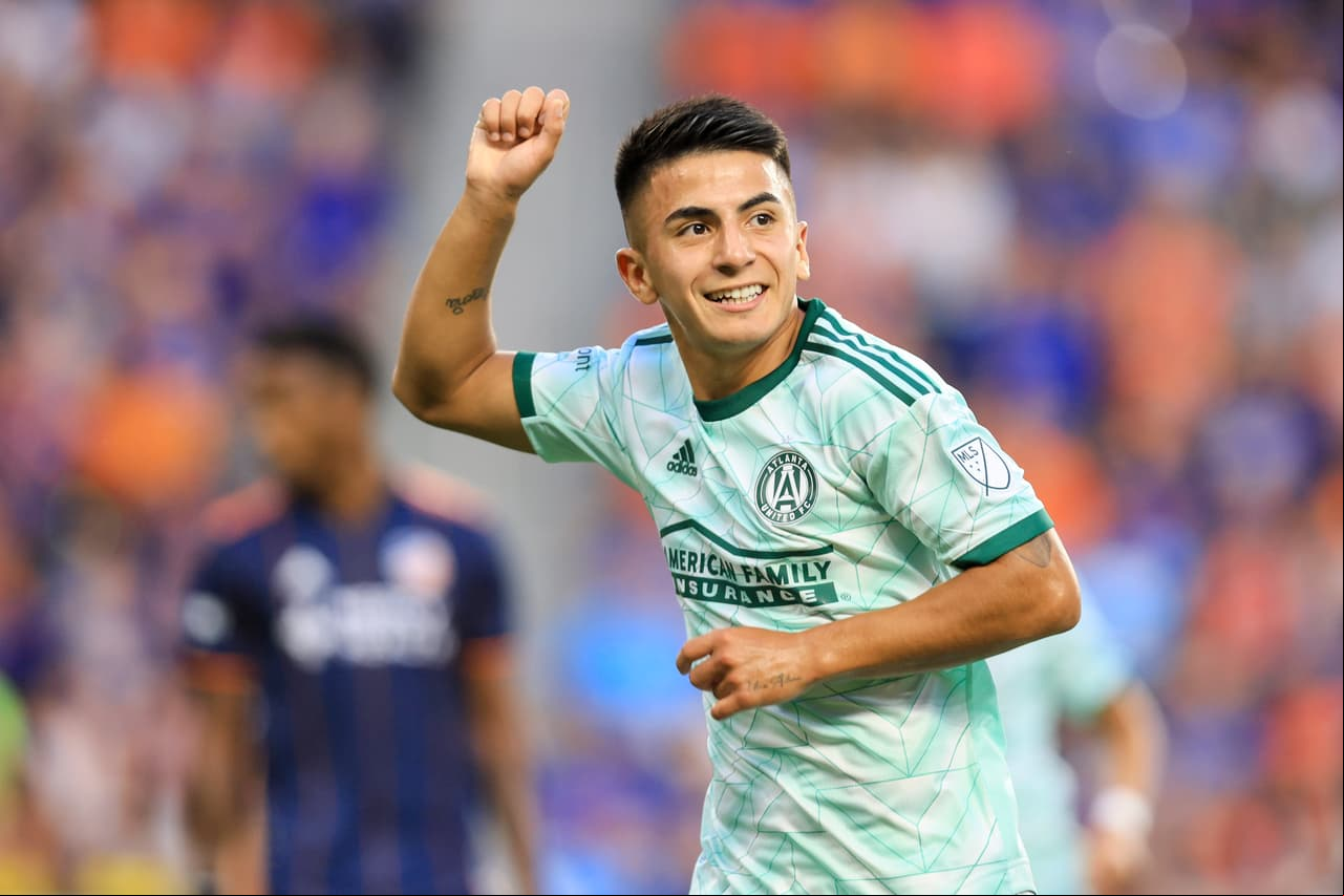 Thiago Almada