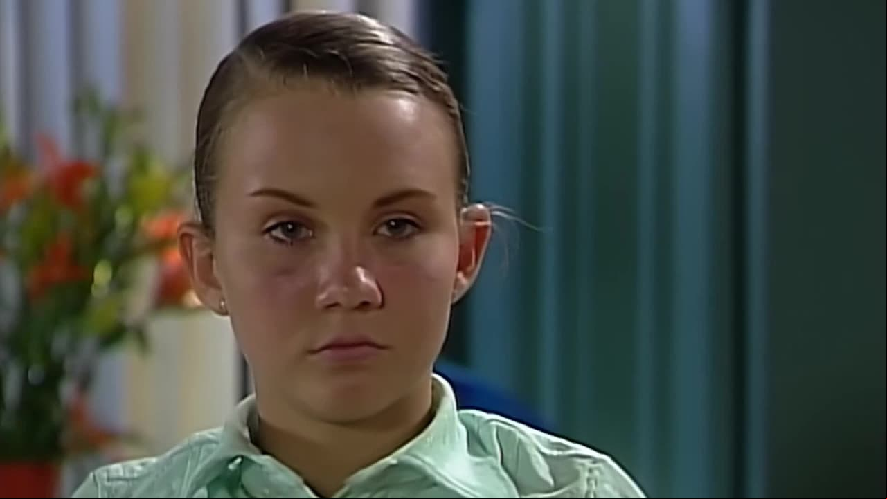 Lucía ya no quiere ser el patito feo y se transforma en una nueva mujer