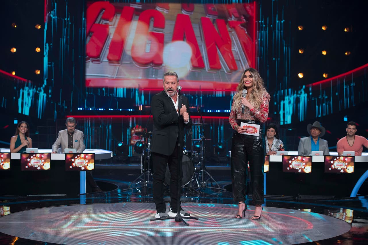 Y como Nacho no pudo asistir, el cantante se quedó como juez invitado de la noche.