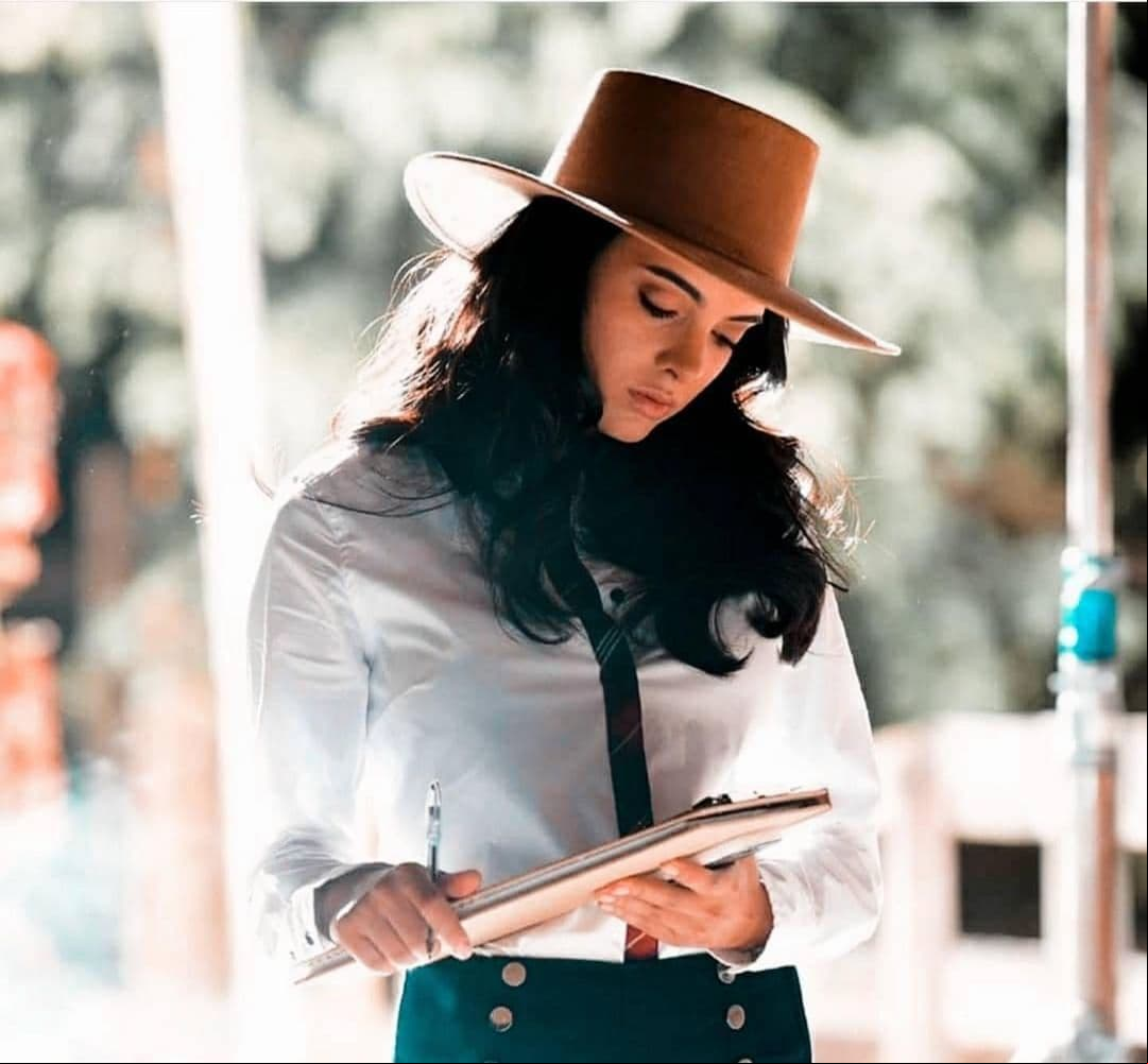 Scarlet Gruber es una de las actrices con más estilo en la televisión.