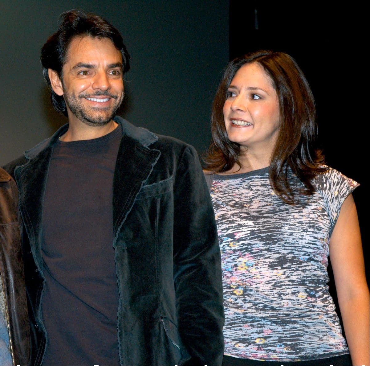 Aislinn, Vadhir, José Eduardo y Aitana no son los únicos nietos de la primera actriz Silvia Derbez, pues a la famosa dinastía también se suma Sylvia Eugenia, sobrina de Eugenio Derbez que también es actriz de telenovelas. ¡Conócela!