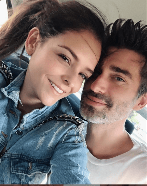 La supuesta detención en Suiza del esposo de Grettell ValdezDesde principios de año, la actriz dio de qué hablar al haber estado separada de su hijo Santino, debido a que el pequeño estuvo en cuarentena junto a su papá Patricio Borghetti y Odalys Ramírez luego de que estos dieron positivo a coronavirus. Meses después se destapó que su esposo Leo Clec estaba en Suiza supuestamente detenido por fraude a una compañía.