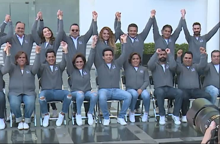 Ellos te presentarán los momentos emblemáticos del Espectáculo  