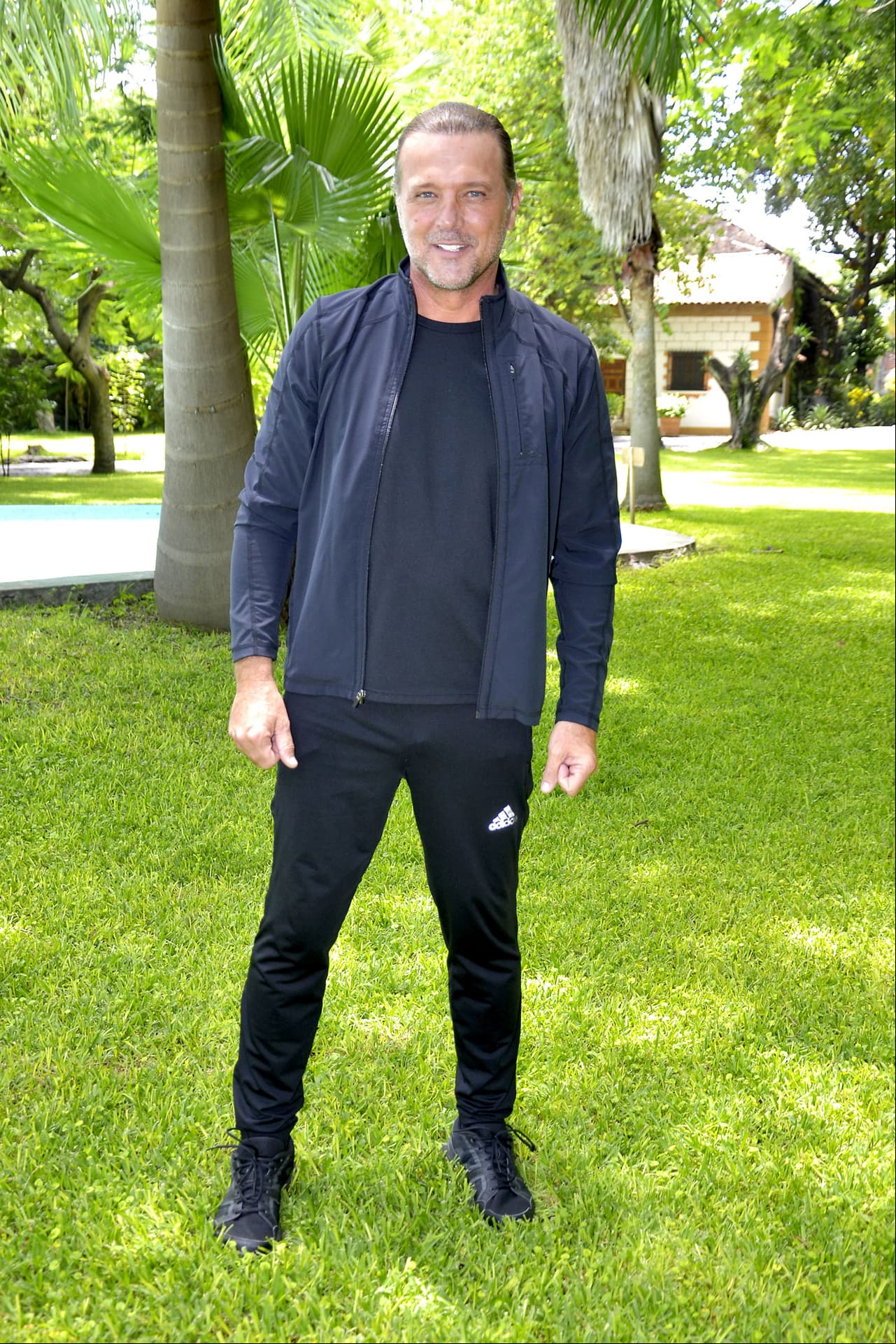 El actor continúa trabajando en las telenovelas, participando en ‘El vuelo de la Victoria’ (2017), ‘Un camino hacia el destino’ (2016), ‘Que te perdone Dios’ (2015) y ‘La sombra del pasado’ (2014). Recientemente, también participó en 'Soltero con Hijas.