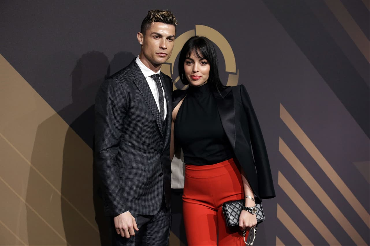 Cristiano Ronaldo y su novia dedican emotivo mensaje a su hija