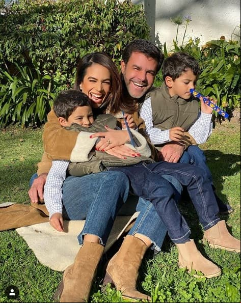 La protagonista de telenovelas como ‘Dos mujeres y un camino’ y ‘Baila conmigo’ destacó que las personas que más la hacen reír son los pequeños Manuel y Daniel.