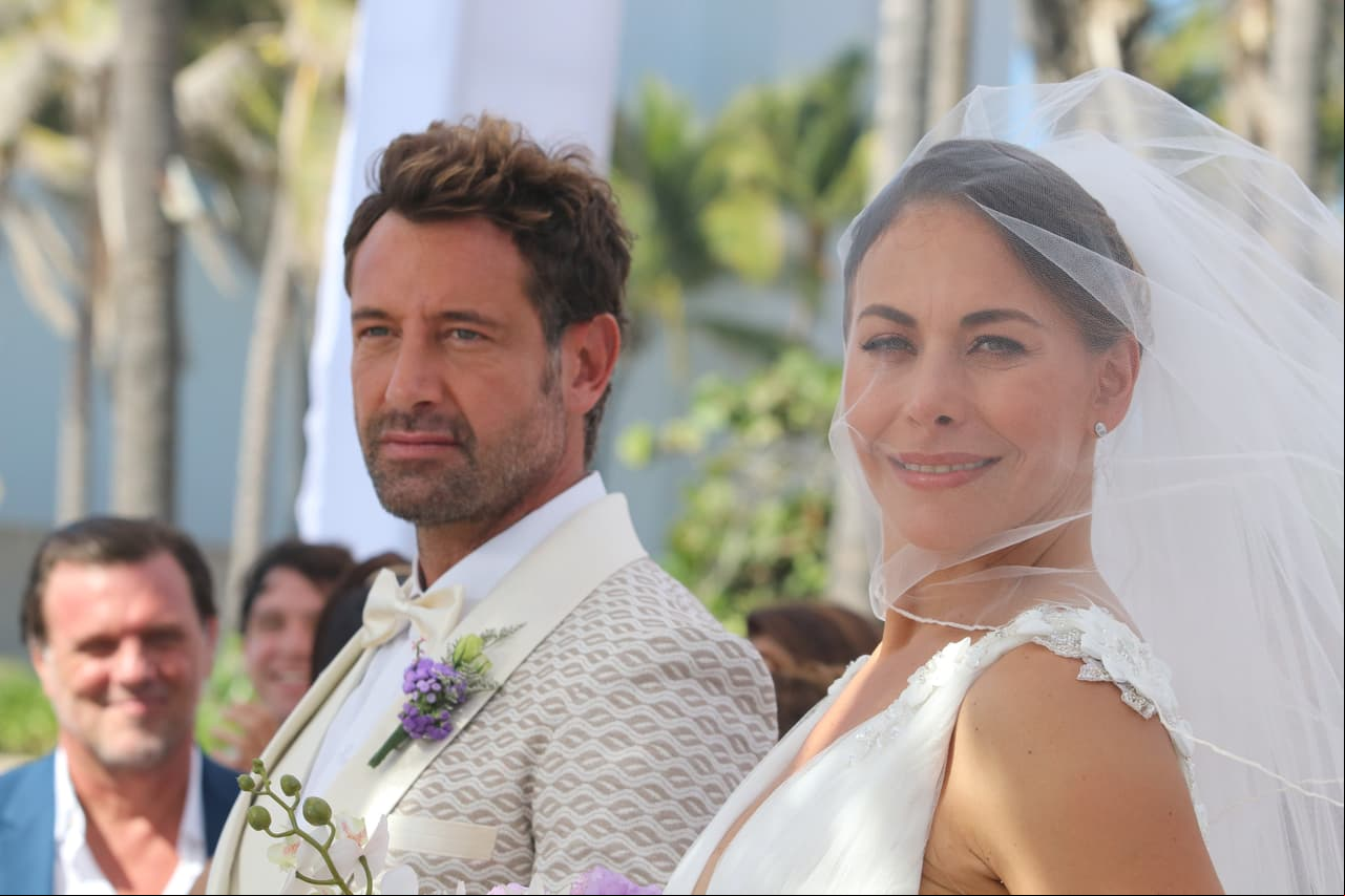Tanto 'Nico' como 'Victoria' lucieron radiantes con sus atuendos para la boda.
