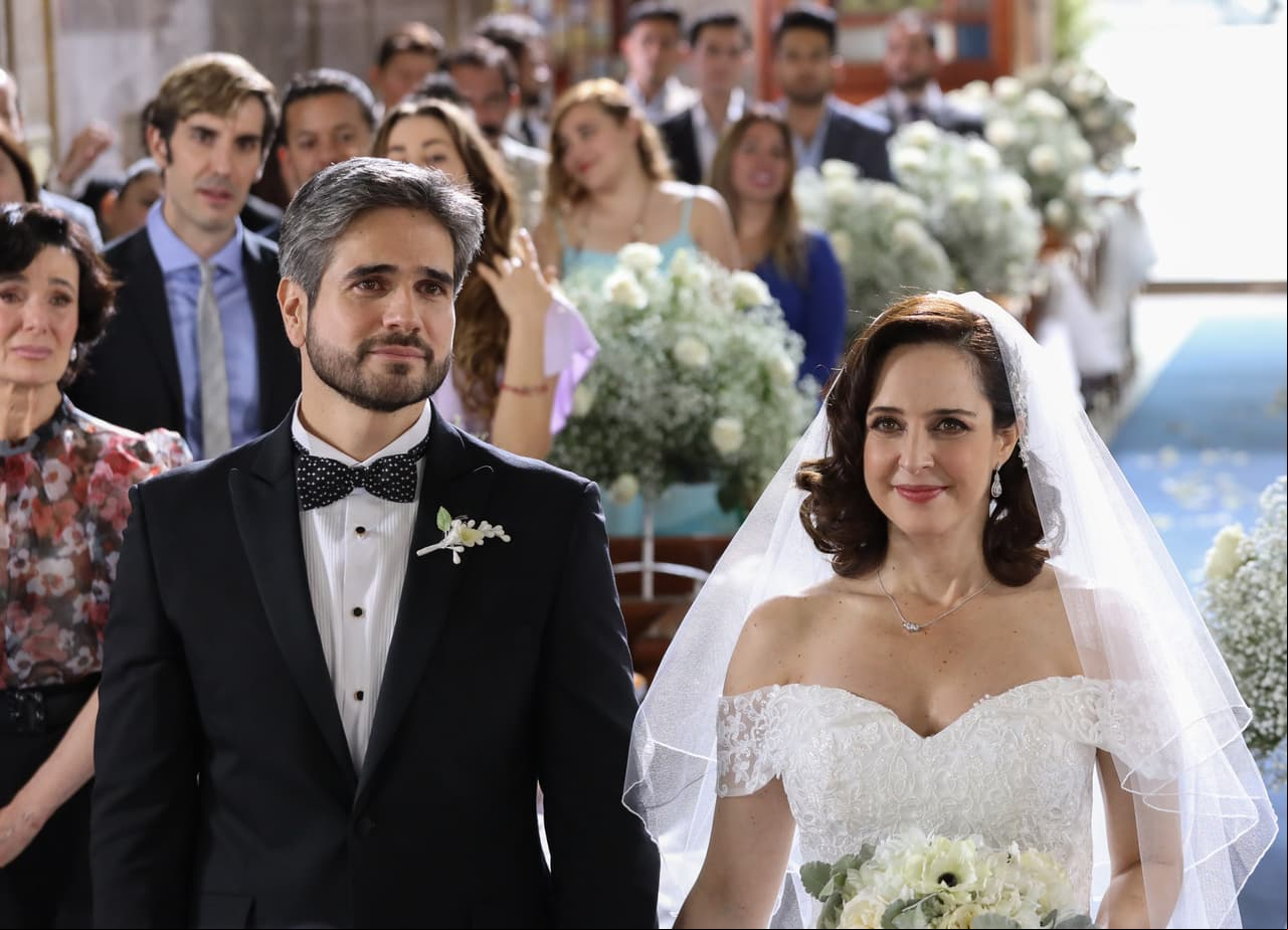Los felices novios por fin van a unir sus vidas ante Dios.