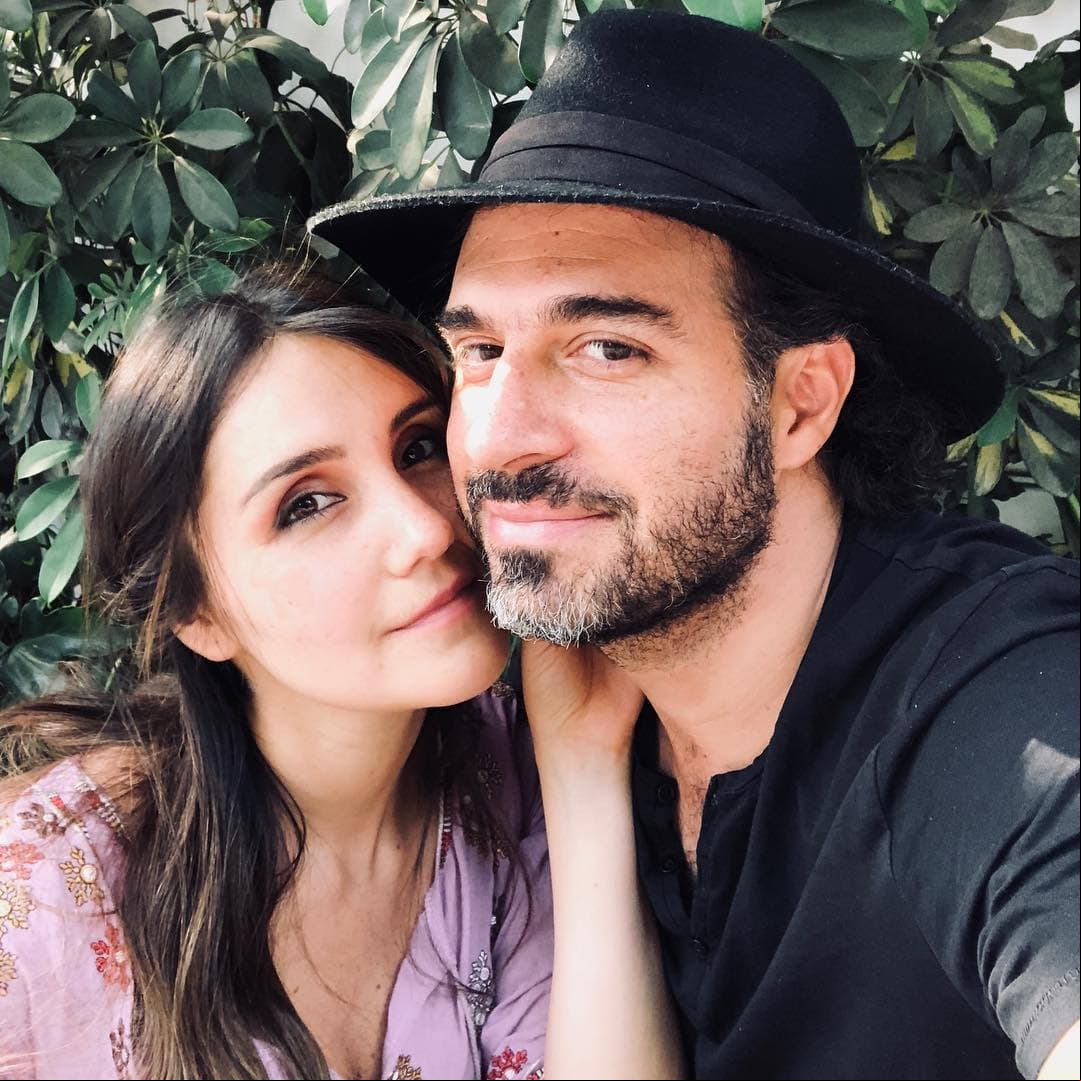 Y aunque han sido contadas las veces que ha vuelto a hacer referencia a ellos en entrevistas, su esposo es quien en varias ocasiones ha mostrado a la cantante disfrutando de la compañía de los niños.