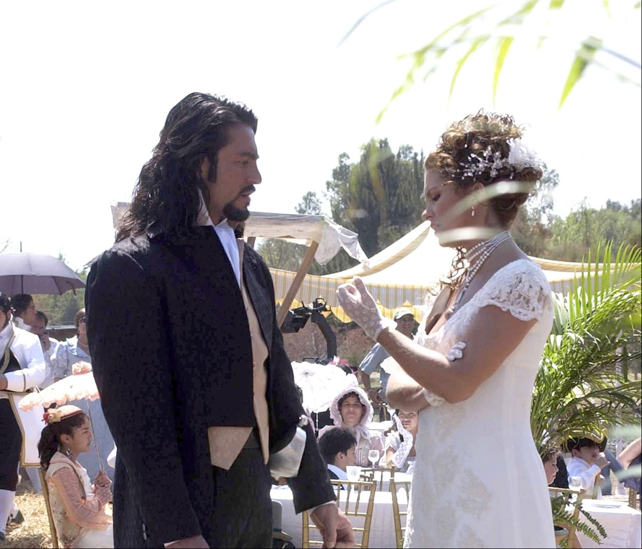 Alborada: En esta telenovela, Fernando Colunga se casaría por primera vez con Lucero en la ficción, a través de los personajes de 'Luis' e ‘Hipólita’.