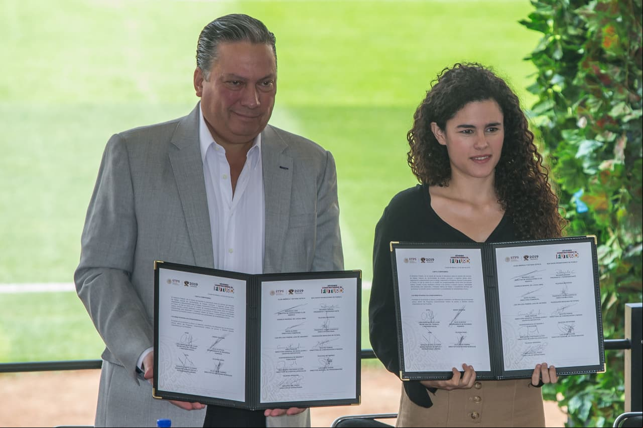 Televisa firma acuerdo para apoyar el programa Jóvenes Construyendo el Futuro