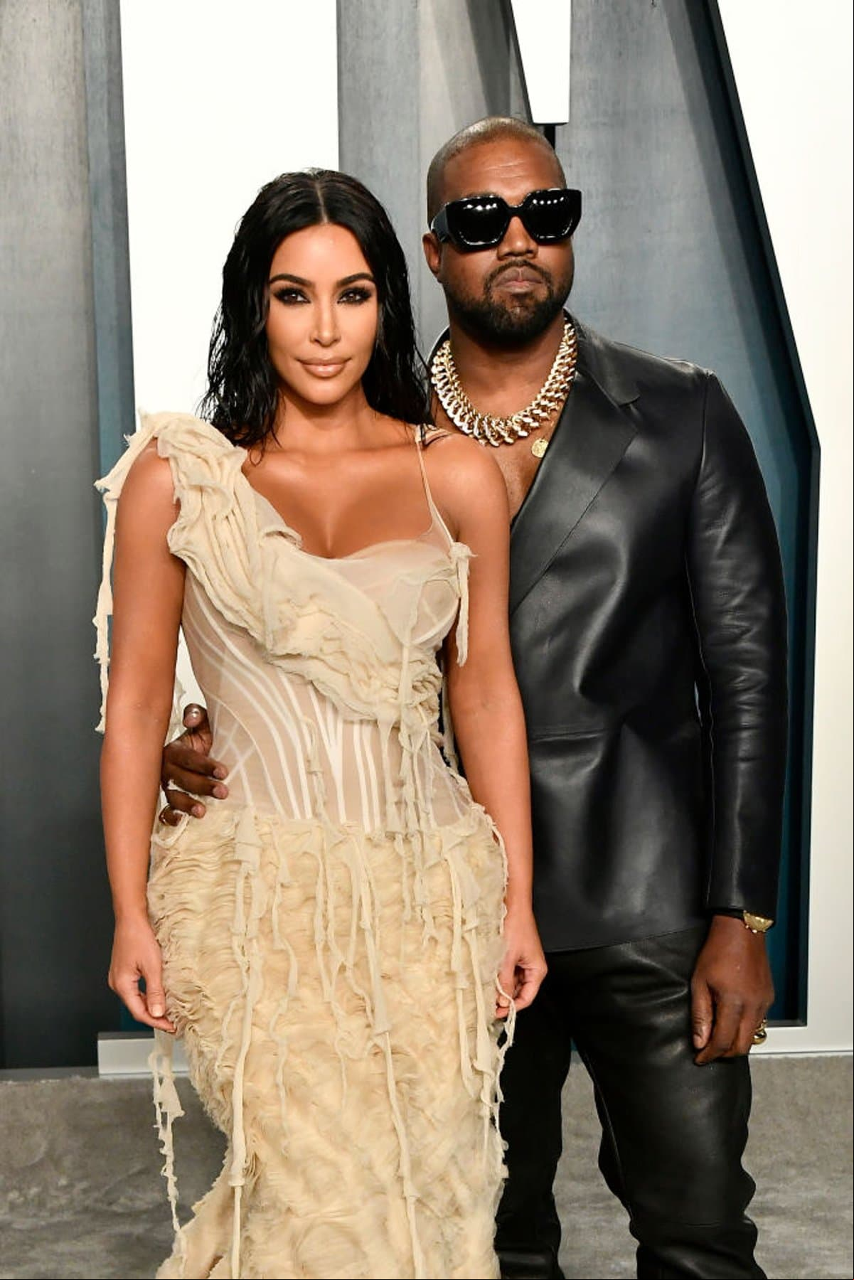 Kim Kardashian y Kanye West. Con una diferencia de tres años, la famosa pareja, que se casó en 2014 y aunque en los últimos meses de este 2021 trascendió que estaban a punto del divorcio, en redes han demostrado que siguen más unidos que nunca, pues siguen apoyándose en su carrera.