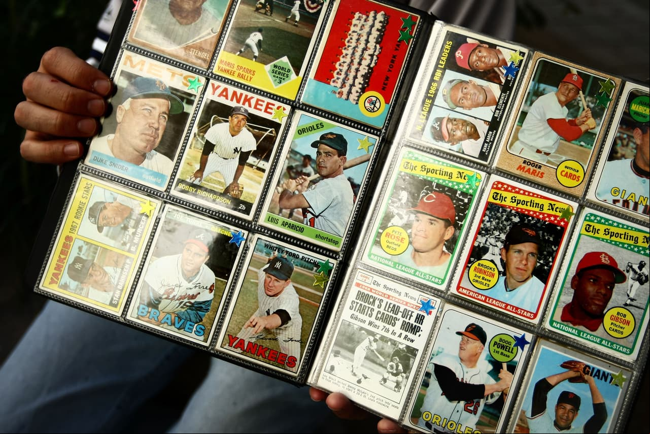 La colección de tarjetas de beisbol es un pasatiempo que data de hace más de un siglo, en Estados Unidos.