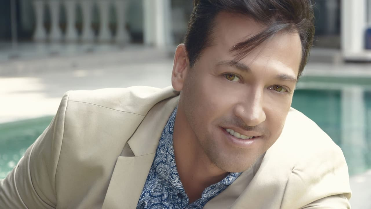 Pablo Ruiz celebra sus 50 años con fiesta especial… ¡y cobra a sus fans por entar!