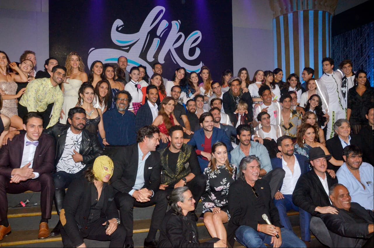 ¡Inicia la leyenda! El elenco completo le da ‘Like’ al proyecto