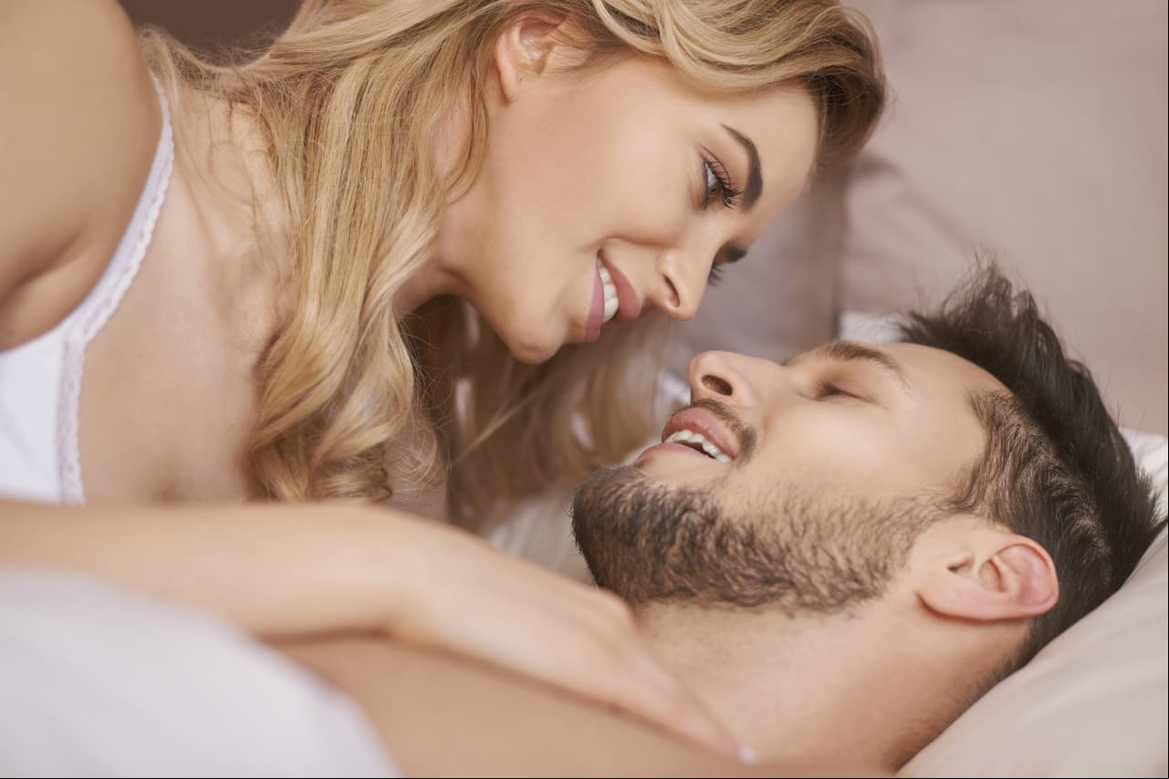 Tres posiciones para lograr orgasmos múltiples