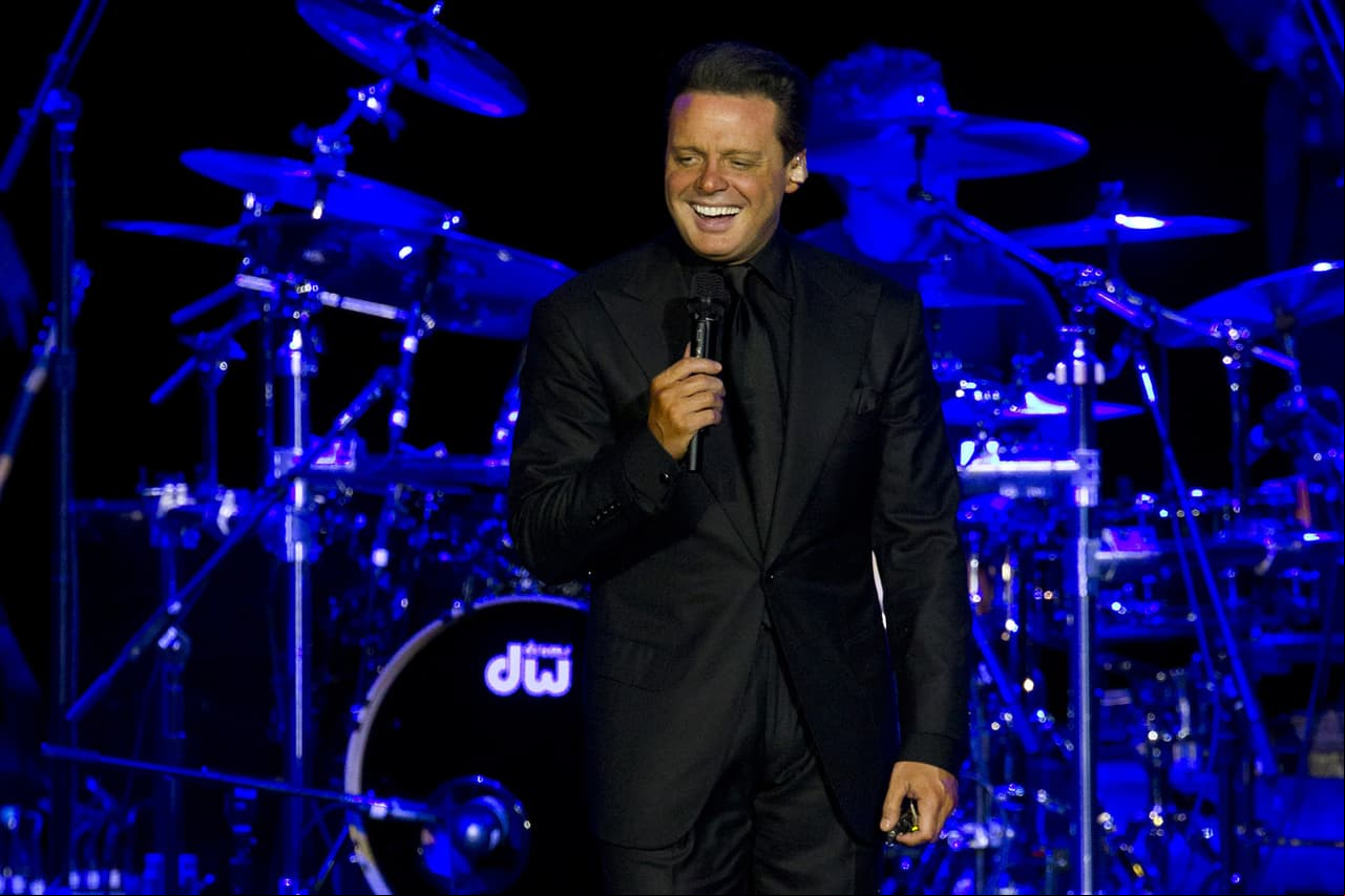 Luis Miguel durante un concierto en Río de Janeiro