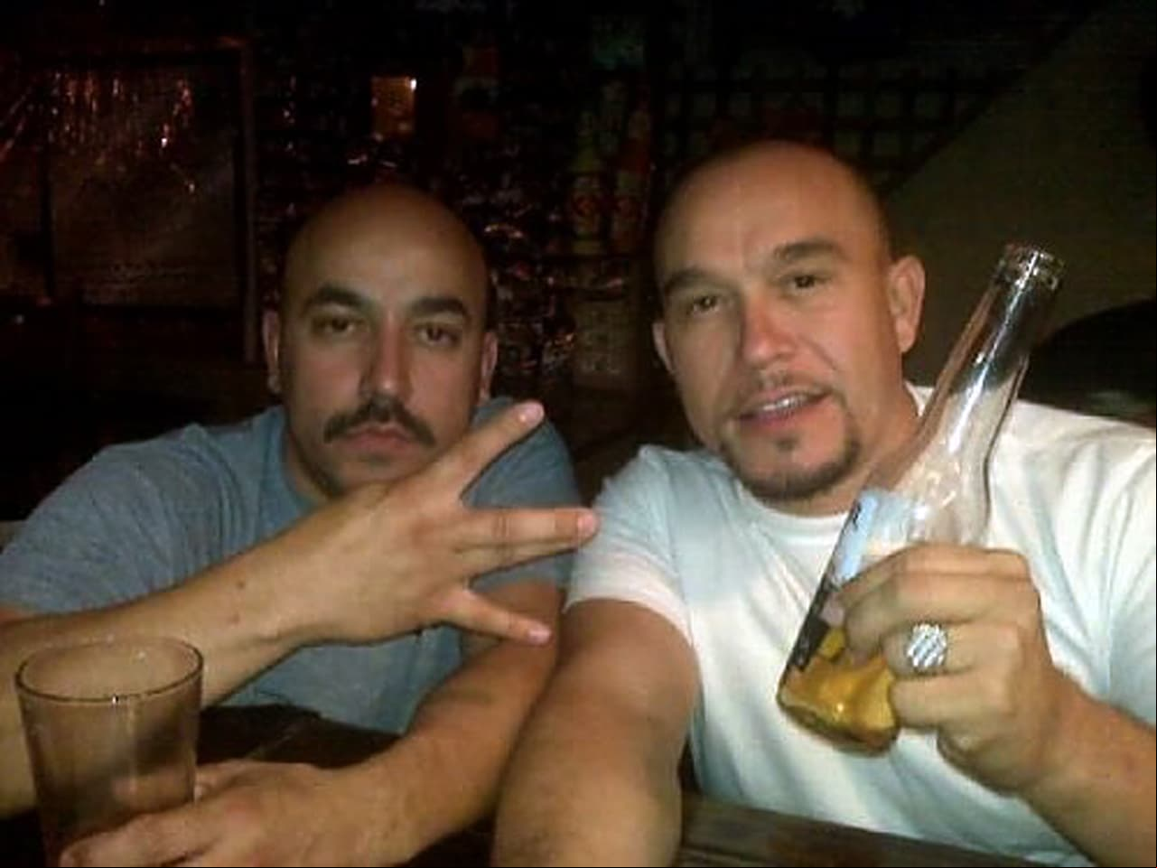 Lupillo y Gustavo, hermanos de Jenni Rivera.