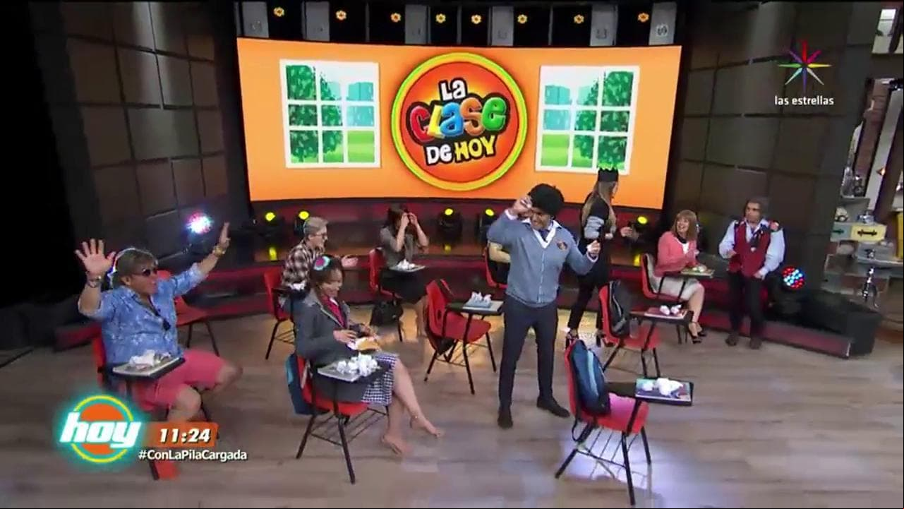 Revive la Clase de Hoy con la niña de intercambio Shaila Dúrcal