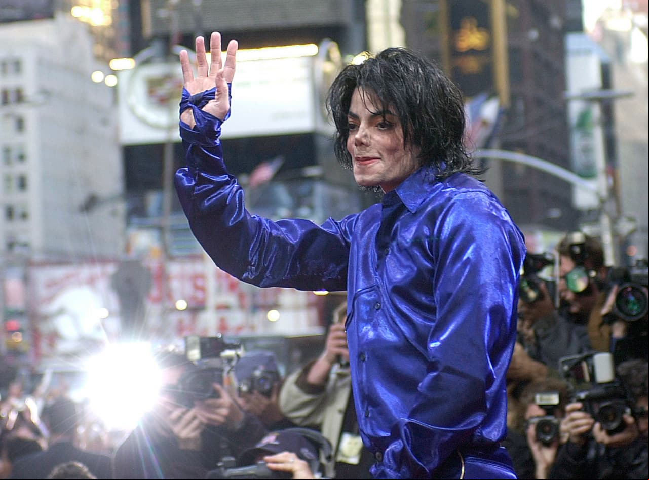Tras ver 'Leaving Neverland', en marzo de 2019, los productores de la serie 'Los Simpson', Matt Groening y James L. Brooks, optaron por retirar el capítulo en el que Michael Jackson prestó su voz a uno de sus personajes.