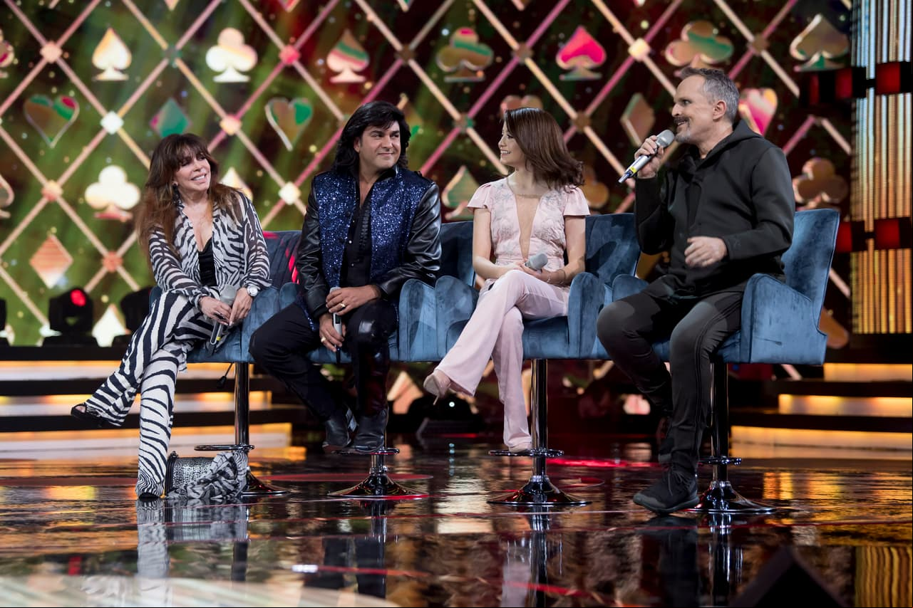 Al fin los cuatro jueces se reunieron y demostraron su emoción por comenzar a ver el talento de los participantes.