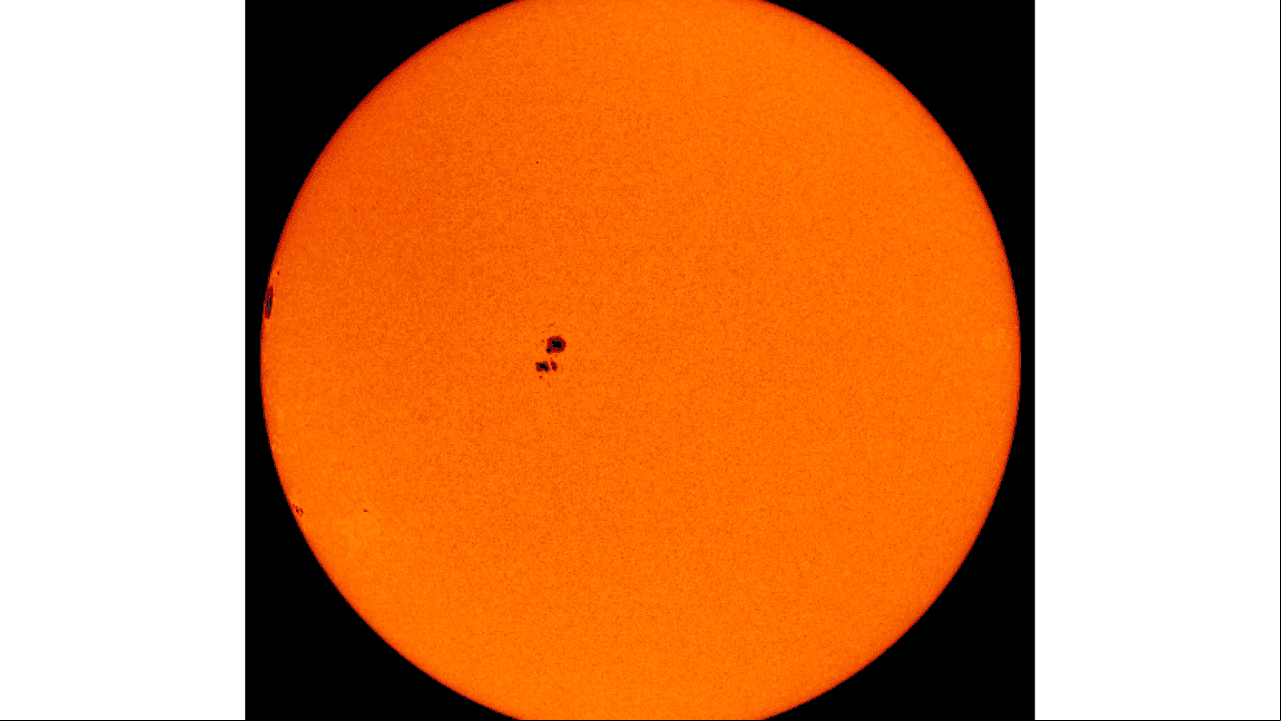 Las manchas solares aumentan de número durante el punto máximo del ciclo solar.
