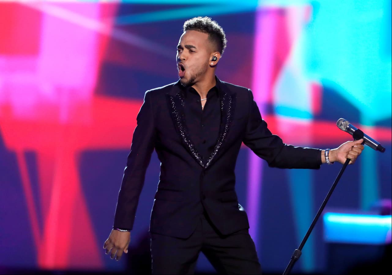 OZUNALa súper estrella de la música latina participará en el especial junto a DJ Cassidy en “ The Mic: Inaugural Edition”.