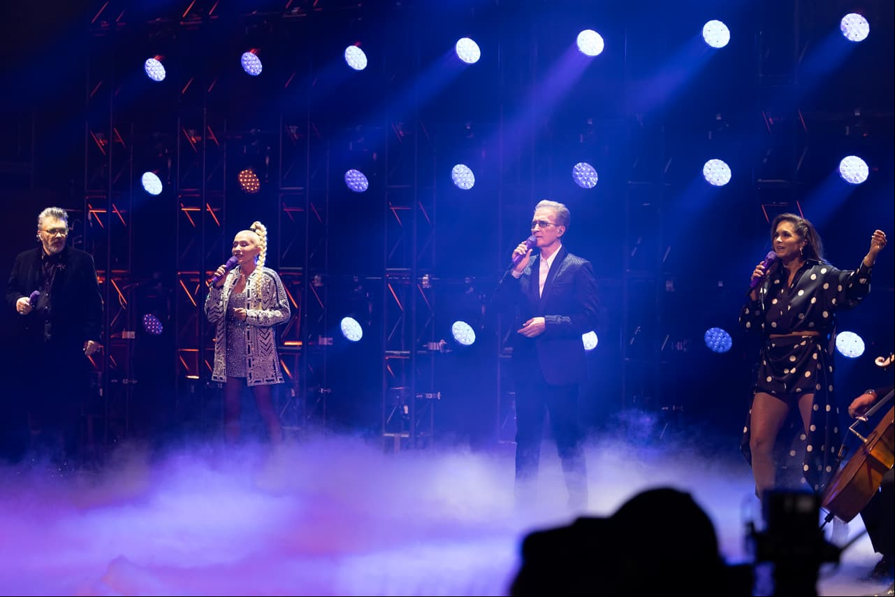 Las Leyendas impactan al cantar 'Para Amarnos Más en Juego de Voces 2025